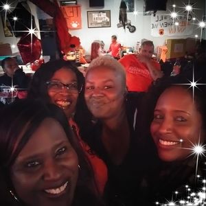 Meet your Posher, Adriane